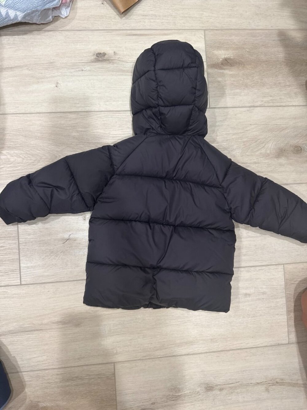 Zara Kids Black Puffer Jacket with Snap Buttons - Size 3-4Y